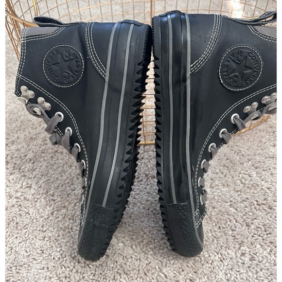 Converse Hi Chuck Taylor City Hiker Shoes Mens9.5 WMs 11 - Picture 7 of 9